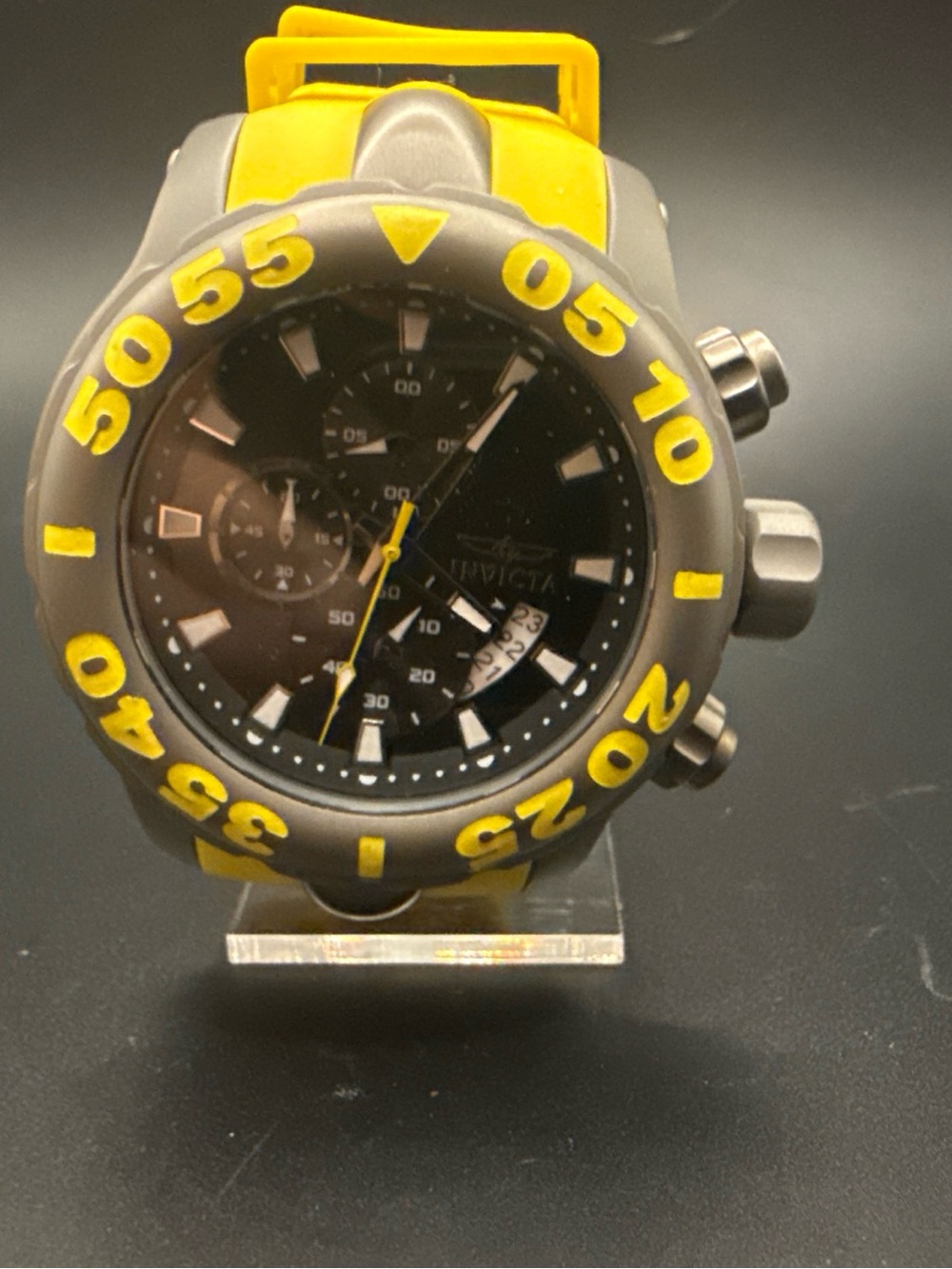 Invicta TI-22 series Tritnite Gunmetal And Yellow Band Needs New Band